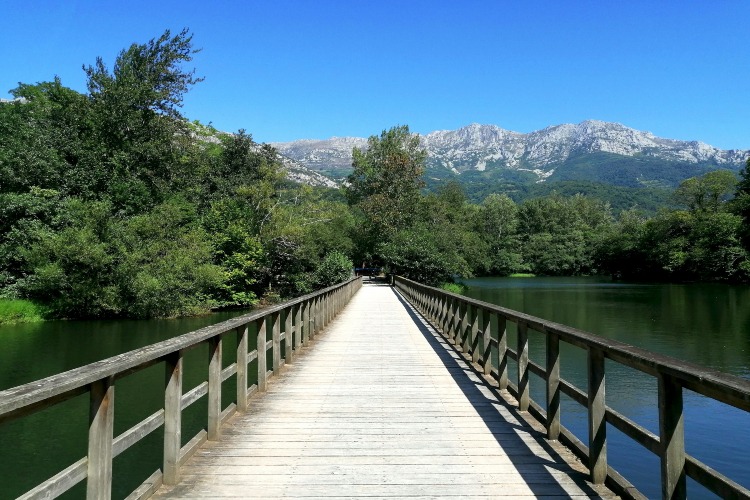 Embalse de Valdemurio (Quirós). Fuente: Unsplash